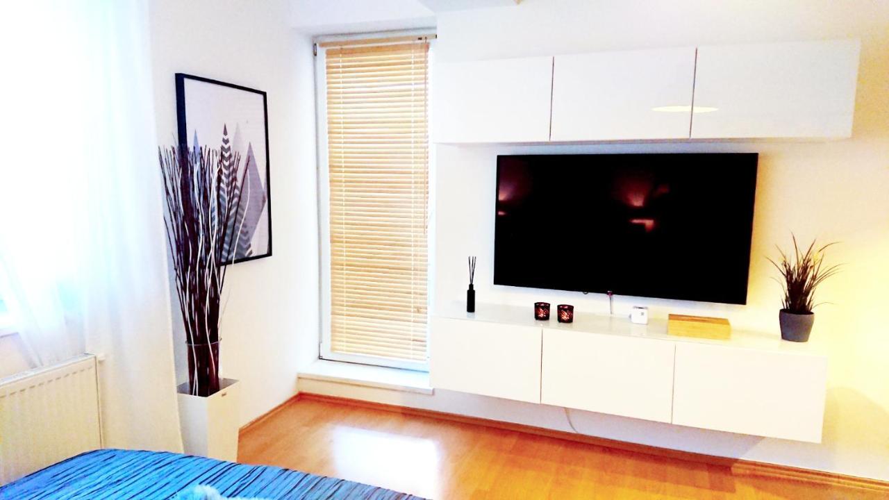 Apartman U Sklarny Appartement Harrachov Buitenkant foto