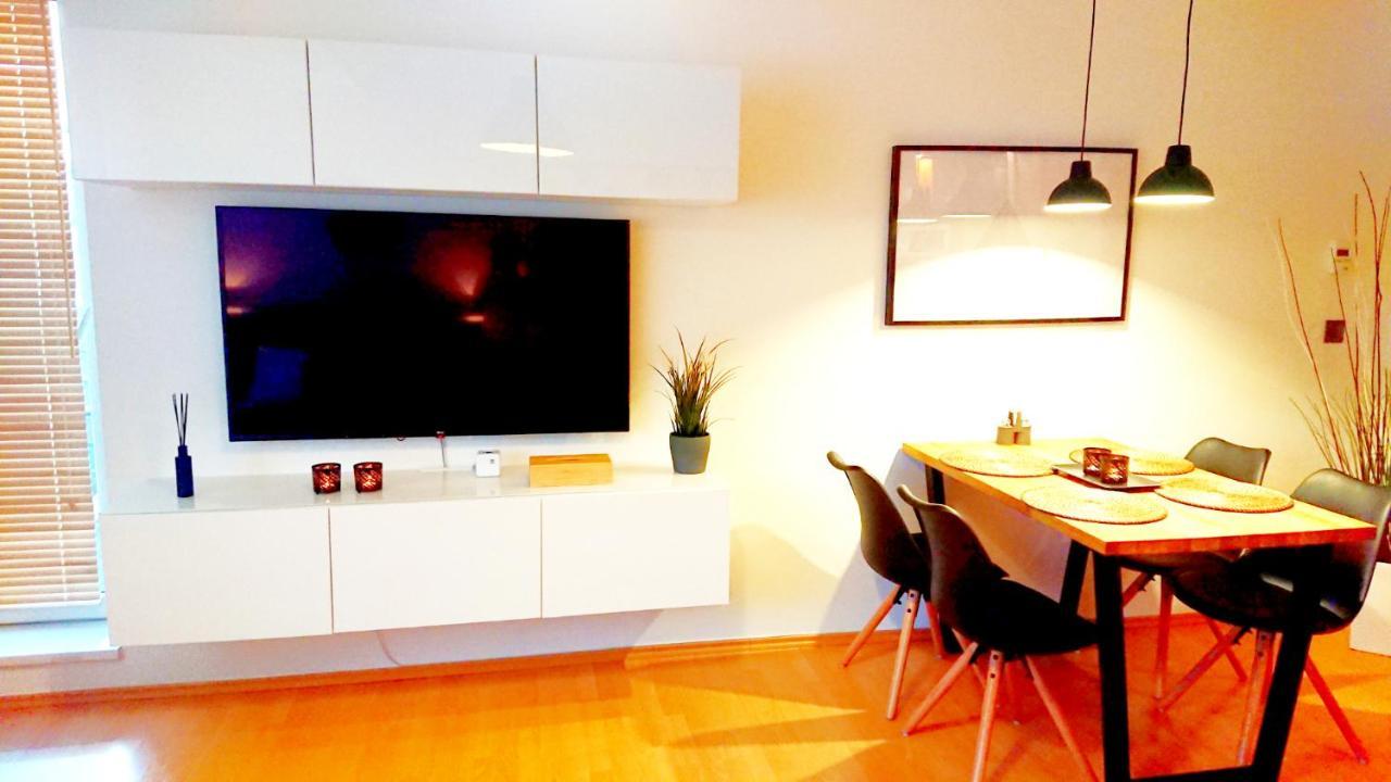 Apartman U Sklarny Appartement Harrachov Buitenkant foto